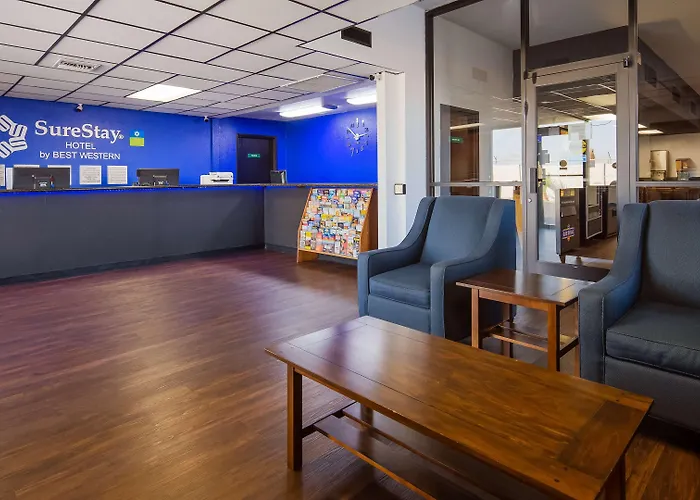 Hotel Surestay By Western Airport