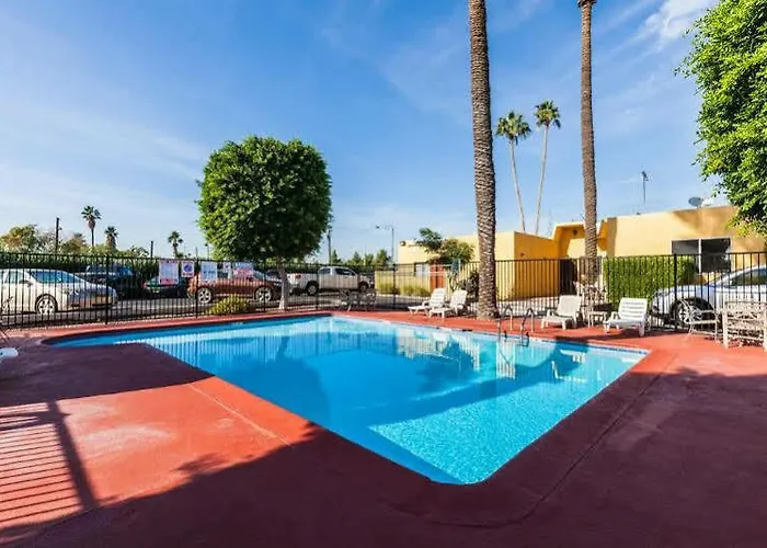 Surestay By Western Airport Phoenix